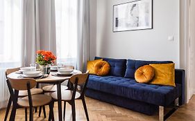 Old Town G6 By M Apartments
